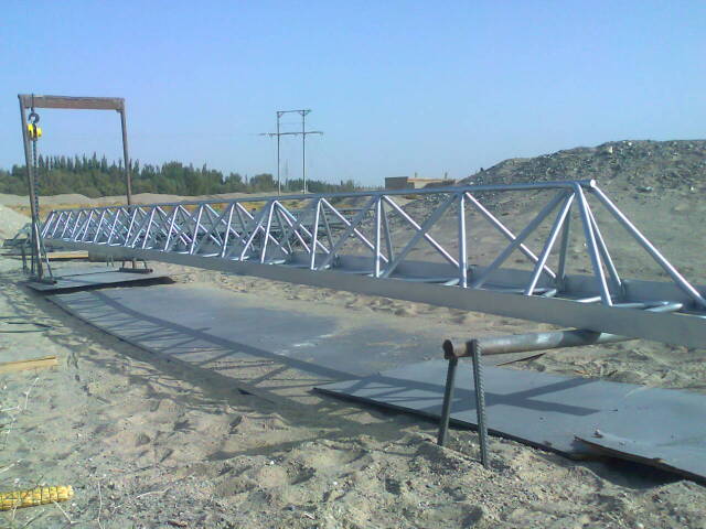 仁布专业承揽大中小型喷涂翻新施工业务！